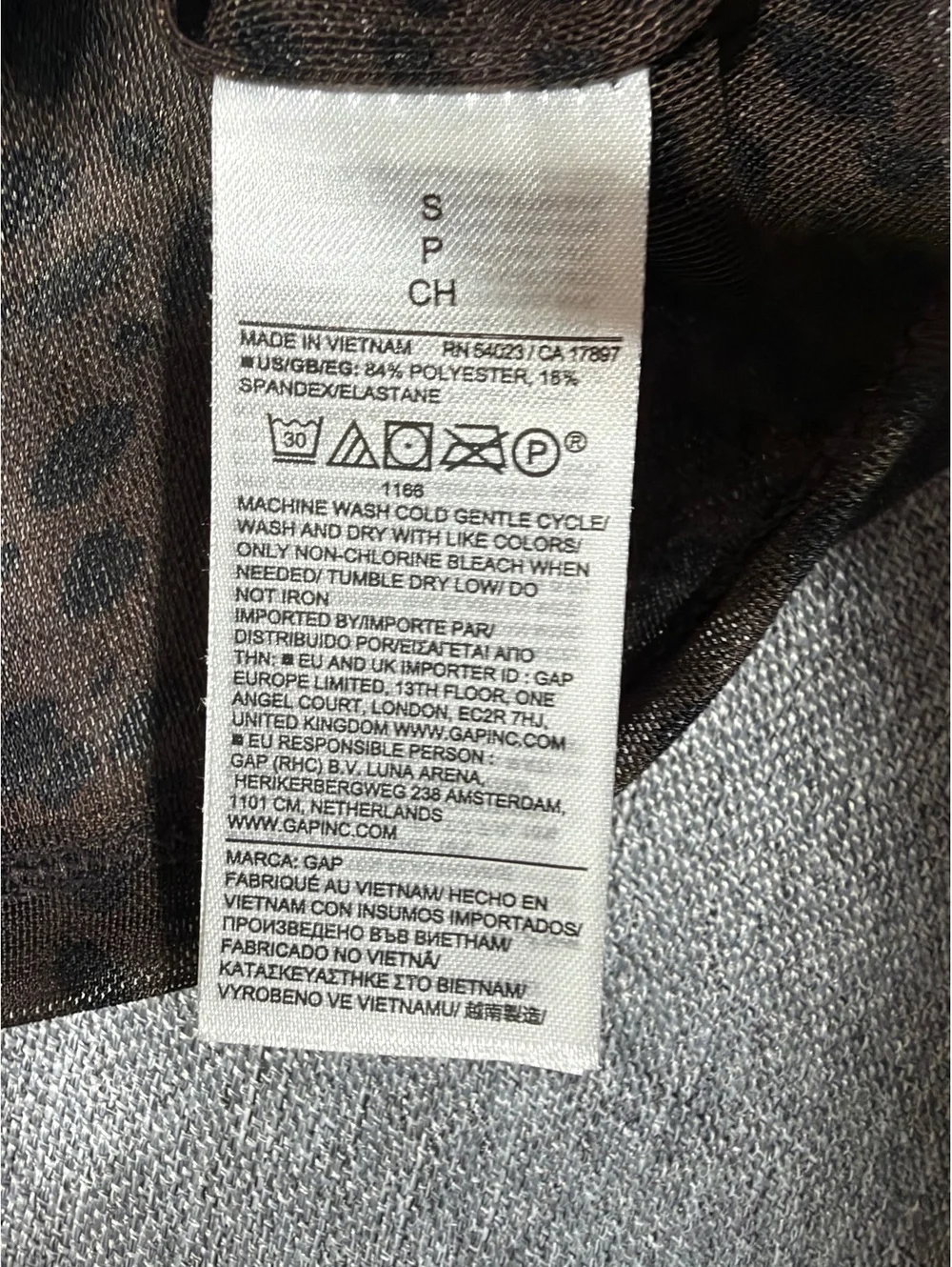 GAP Small Leopard Print SS Mesh Crew T-Shirt